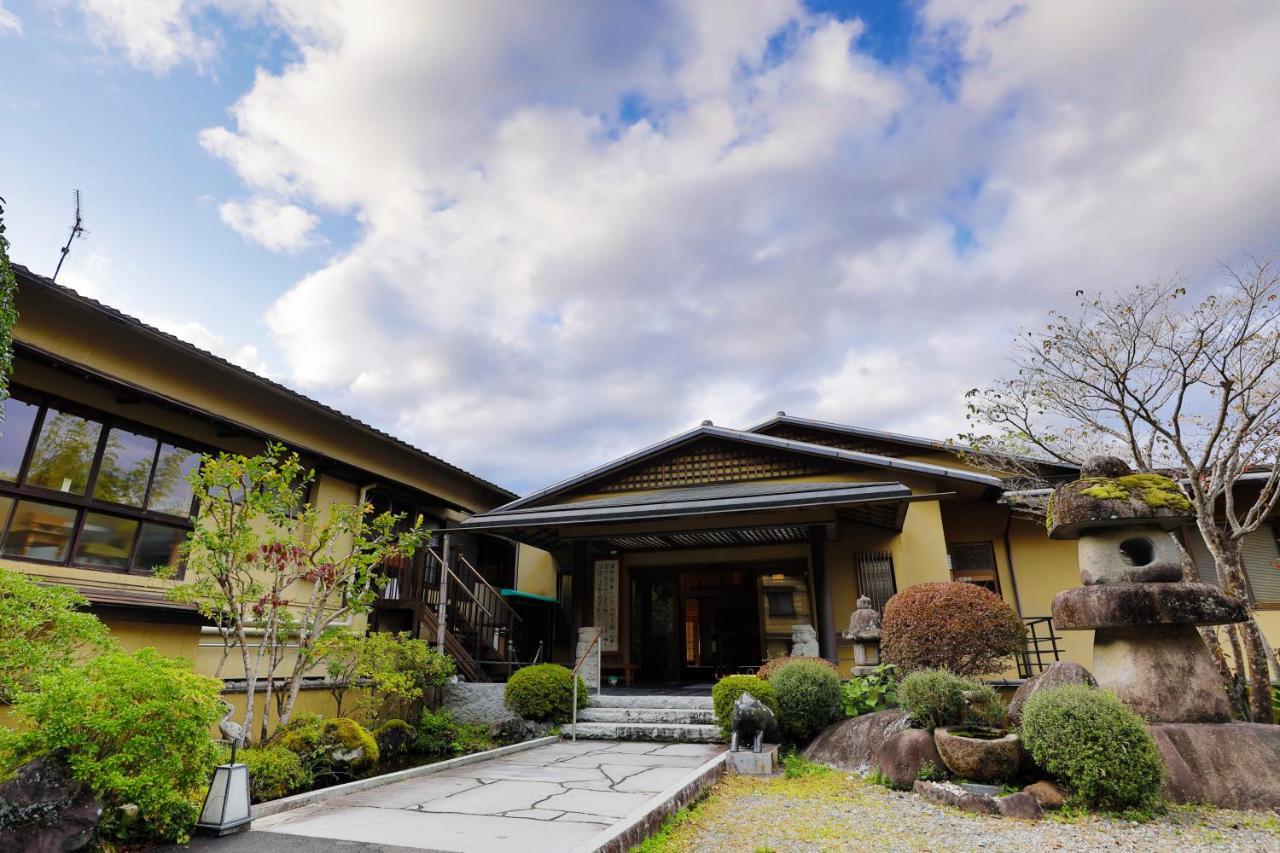Tatsuta Ryokan Izu  Exteriör bild