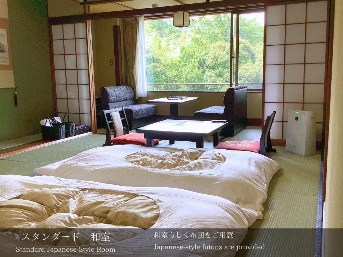 Tatsuta Ryokan Izu  Exteriör bild