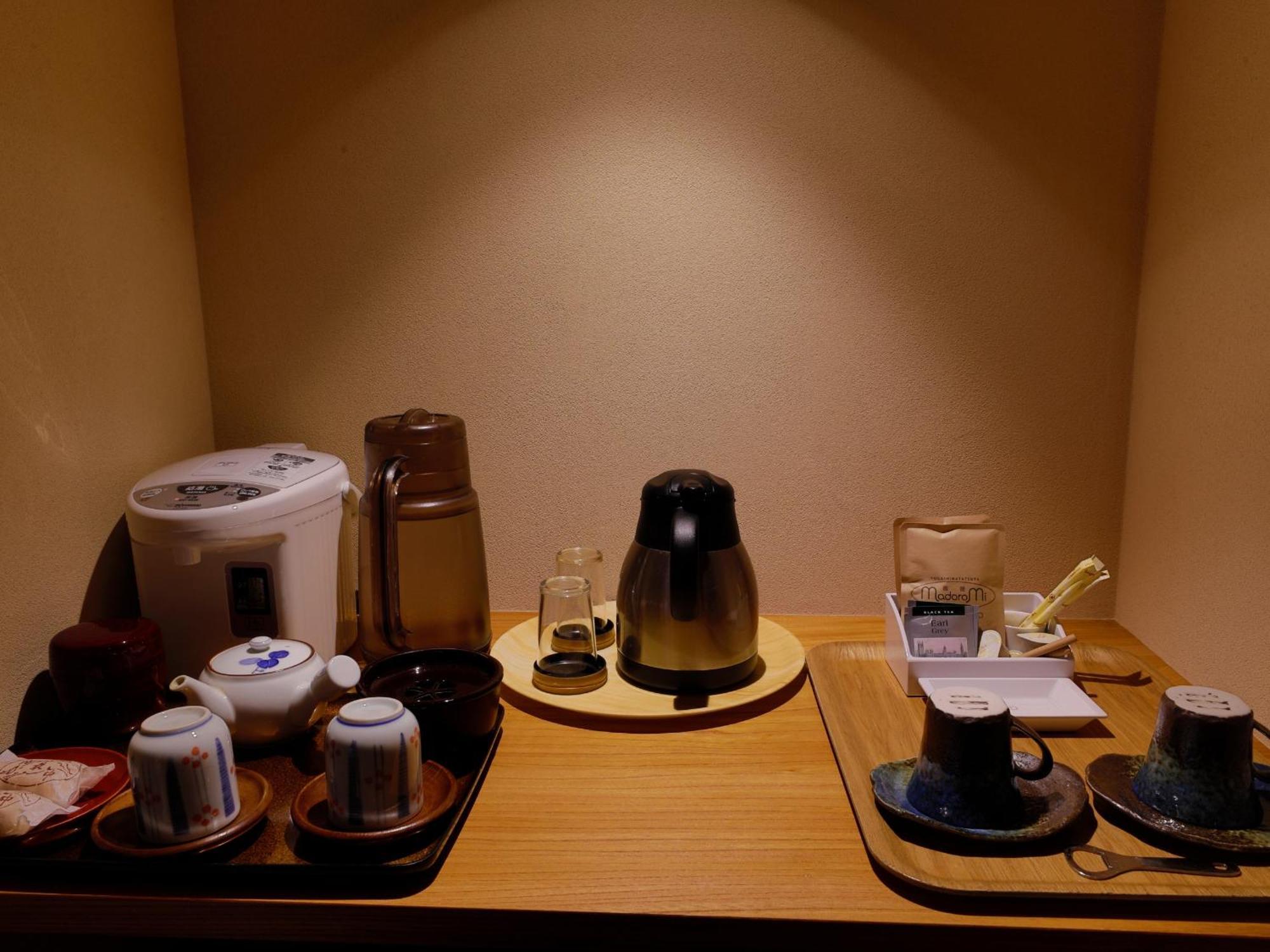Tatsuta Ryokan Izu  Exteriör bild